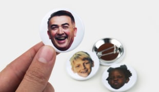 Gesichts-Buttons