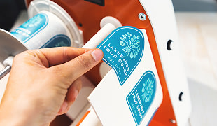 Label dispenser