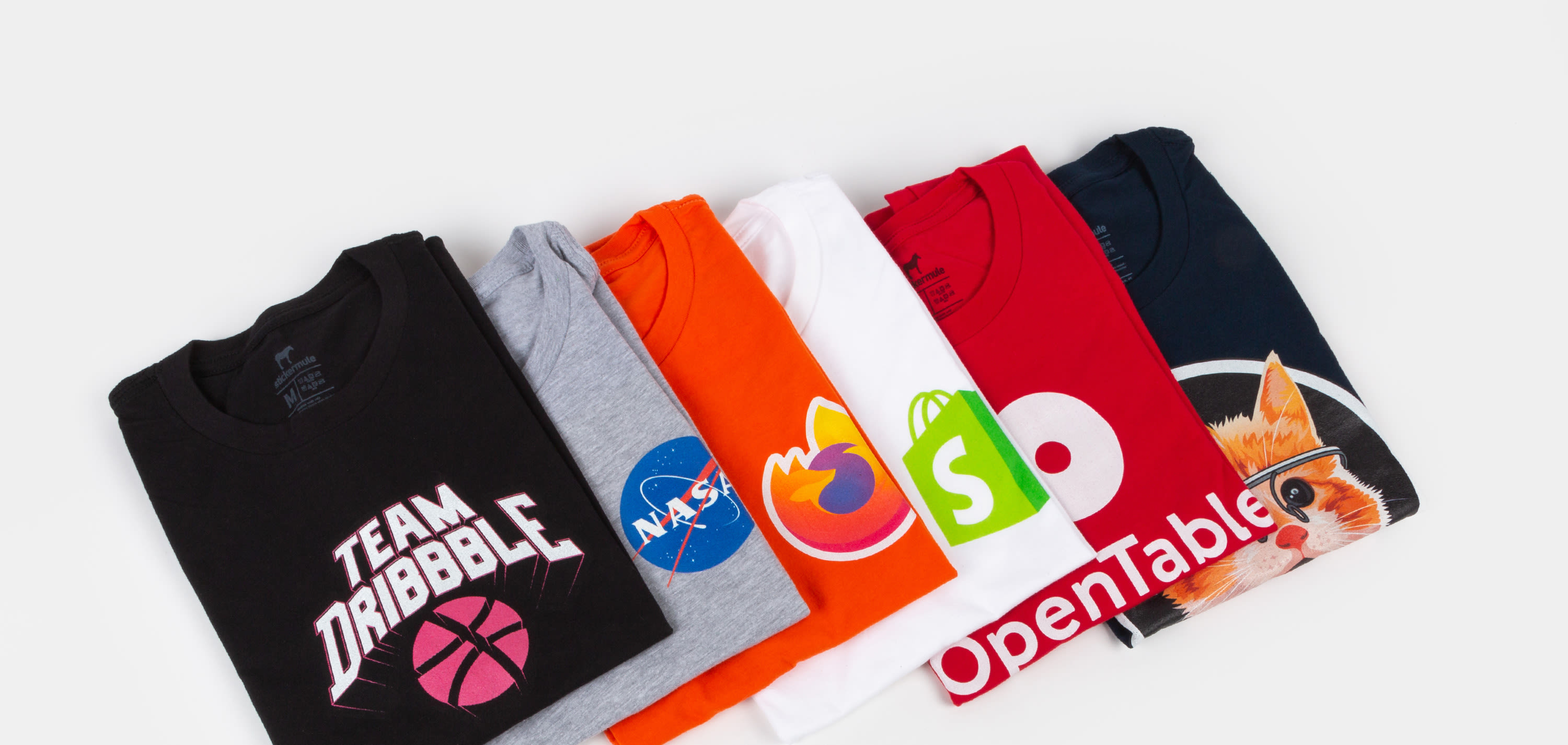 Logo t-shirts