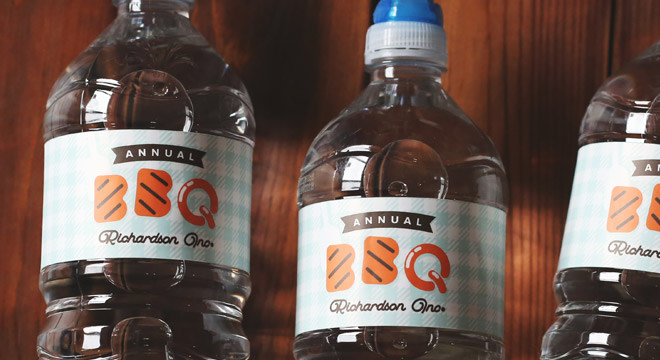 design bbq per etichette personalizzate per bottiglie d'acqua