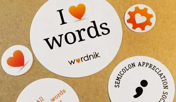 Geistreiche Kickstarter-Belohnungs-Ideen wie Sticker
